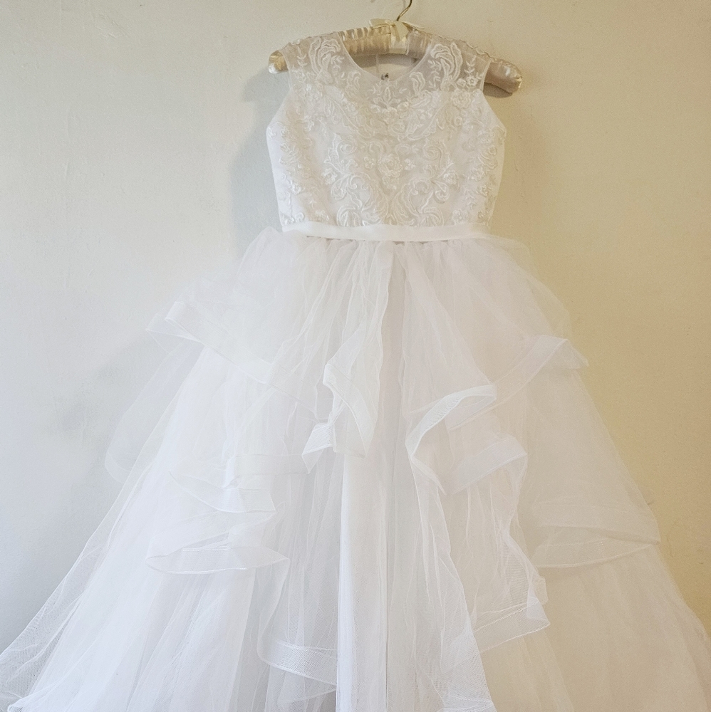 Joan calabrese girls white dress size 10